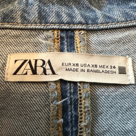 Jean jacket - Picture 2 of 3